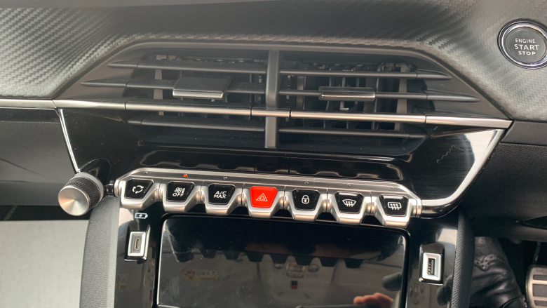 Peugeot 208 1.2 PureTech 100 Allure Premium + 5dr Petrol Hatchback